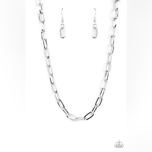 Boston Backdrop Necklace - Picture 3 of 3